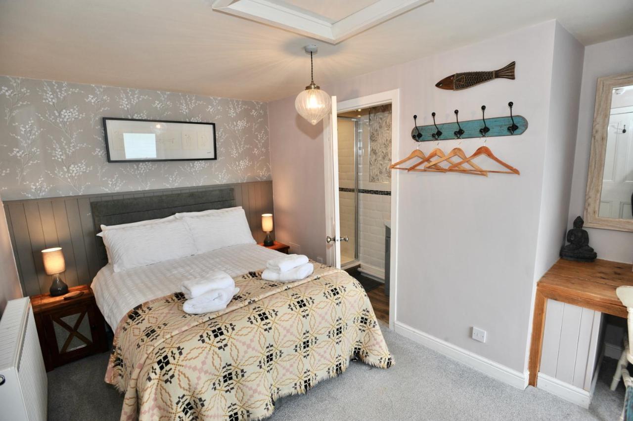 Sea View Guest House Benllech Eksteriør bilde