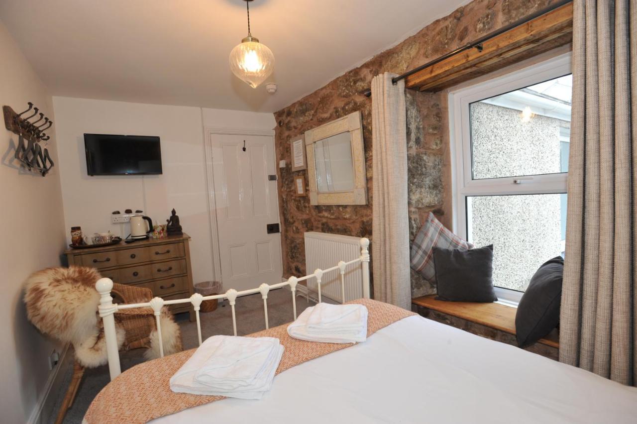 Sea View Guest House Benllech Eksteriør bilde